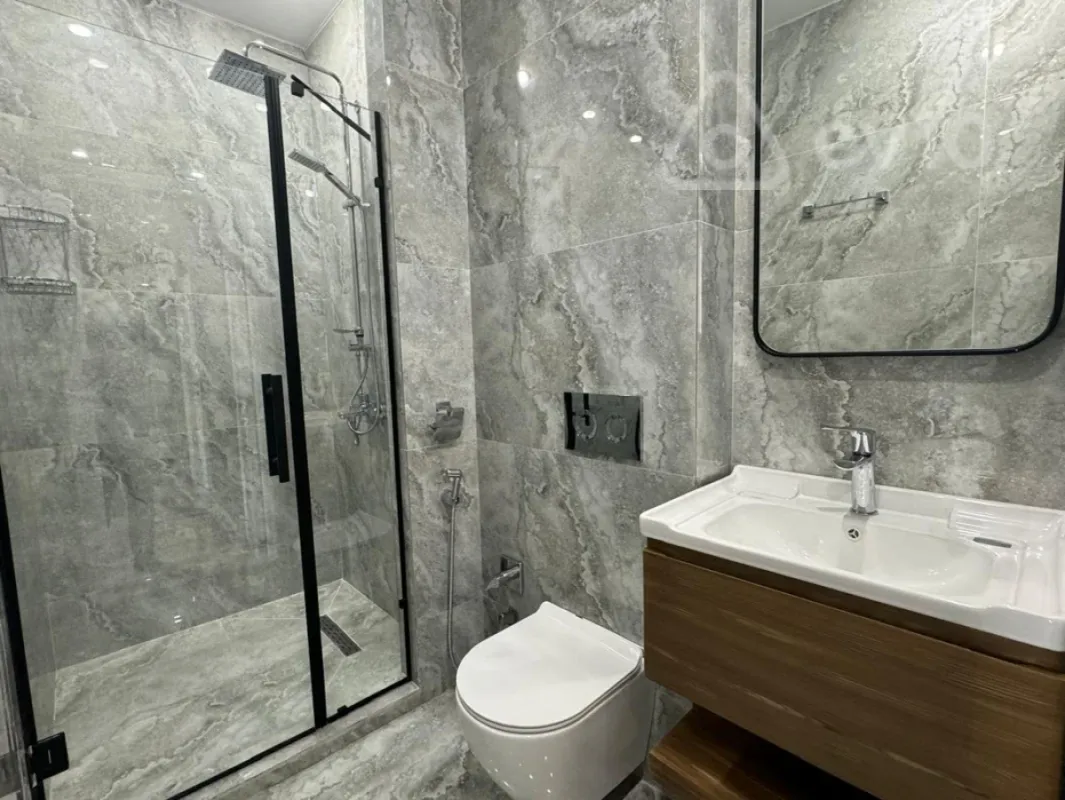 Kirayə verilir 3 otaqlı yeni tikili 75 m²