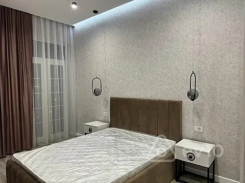 Kirayə verilir 3 otaqlı yeni tikili 75 m²