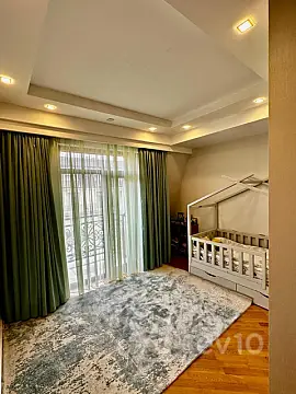 Satılır 3 otaqlı yeni tikili 110 m²