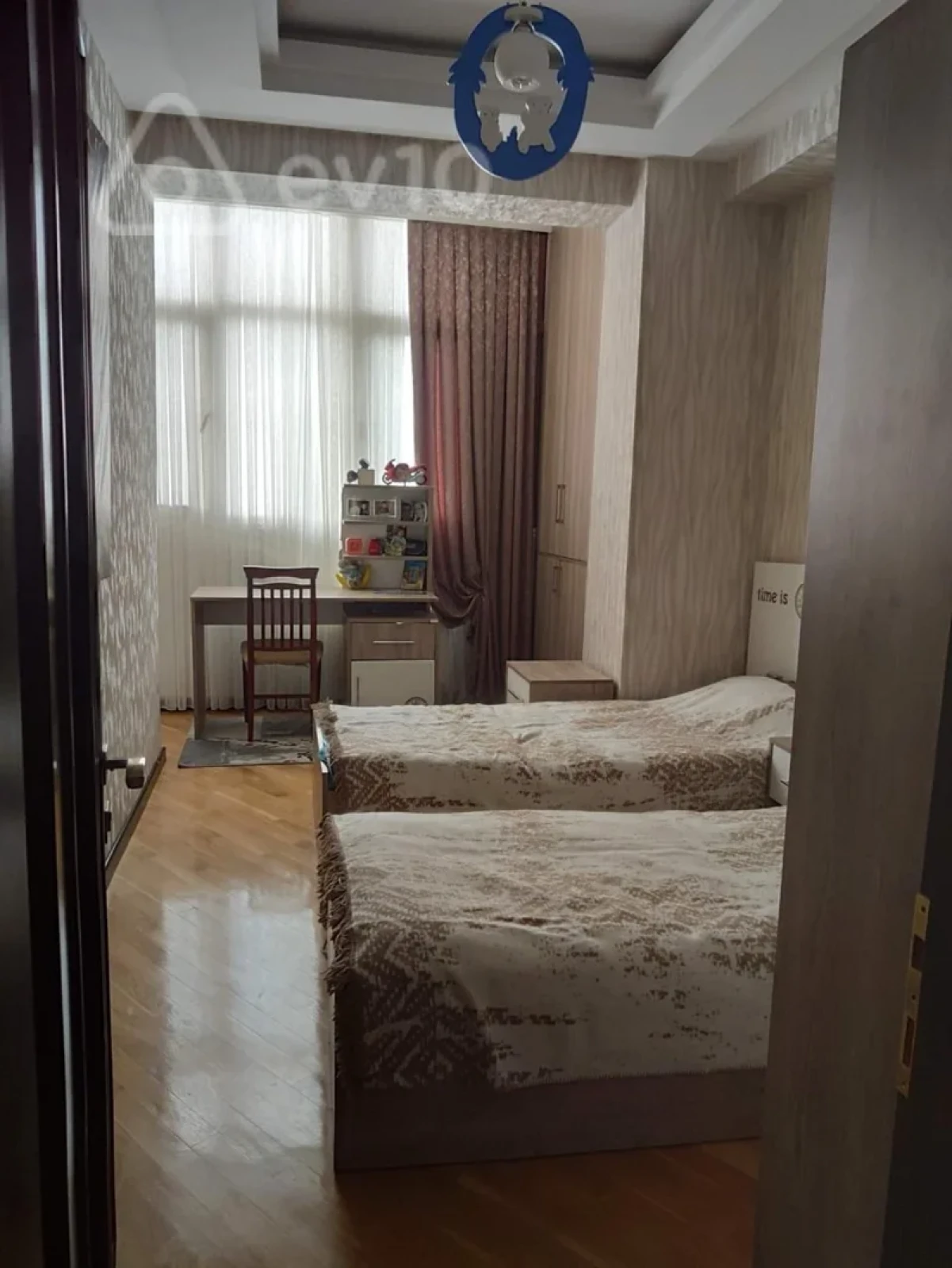 Satılır 3 otaqlı yeni tikili 115 m²