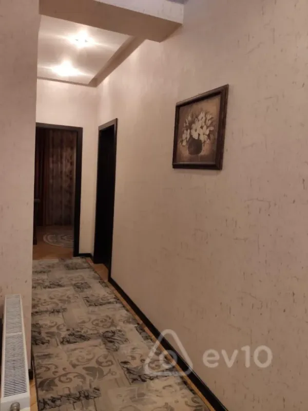 Satılır 3 otaqlı yeni tikili 115 m²