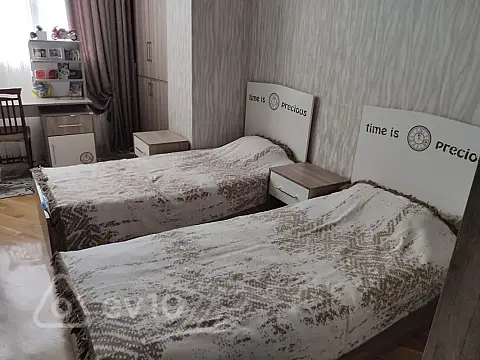 Satılır 3 otaqlı yeni tikili 115 m²