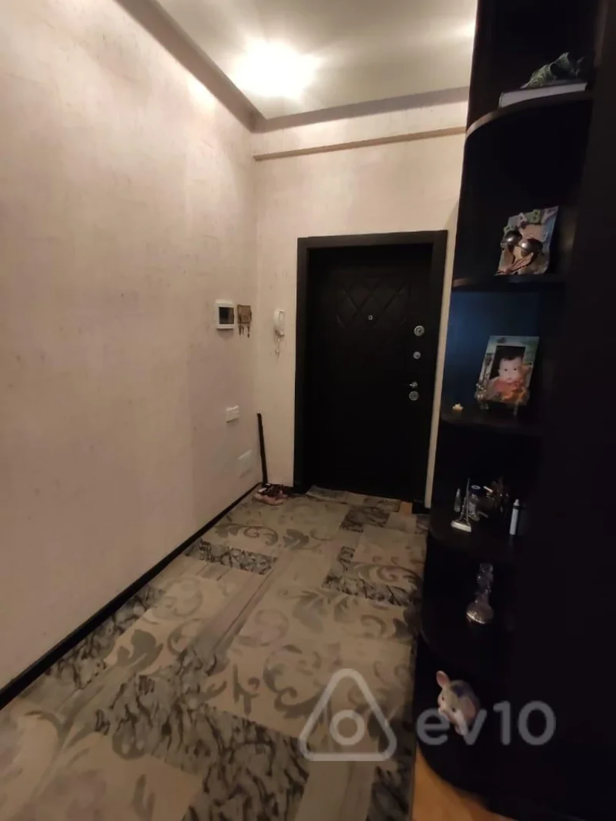 Satılır 3 otaqlı yeni tikili 115 m²