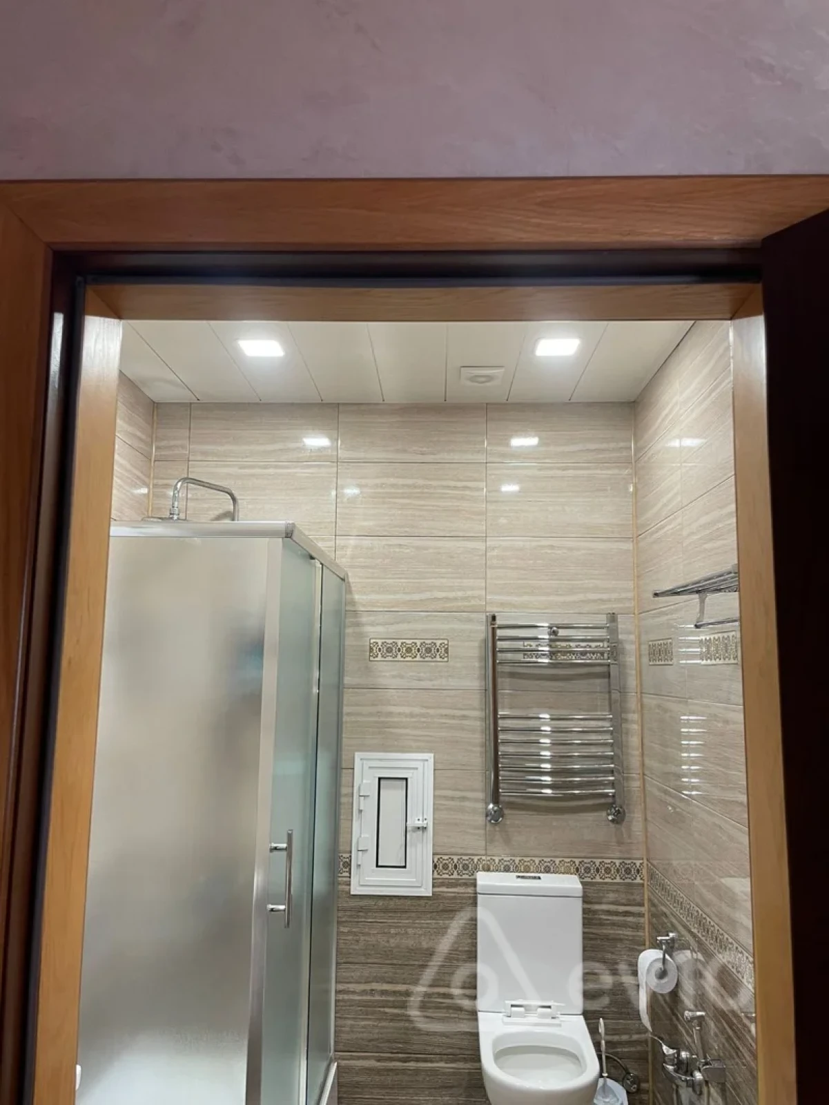 Satılır 3 otaqlı yeni tikili 100 m²