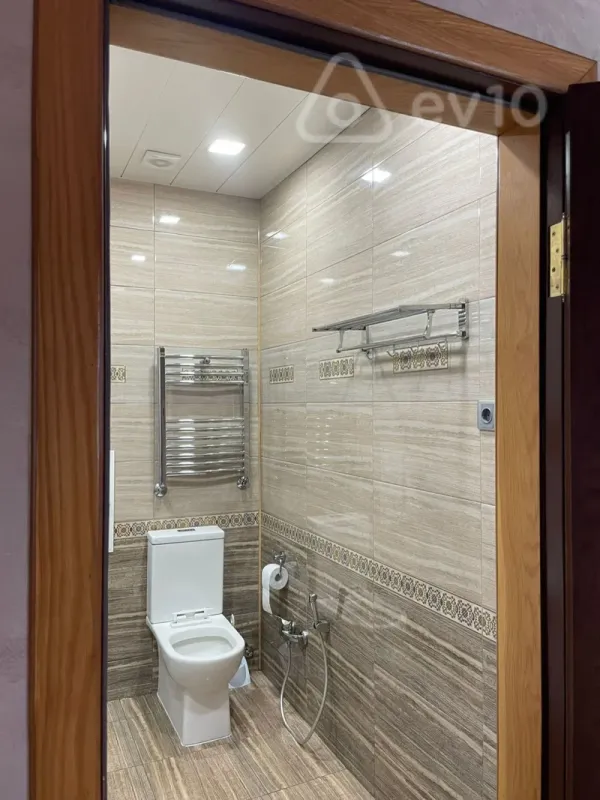 Satılır 3 otaqlı yeni tikili 100 m²