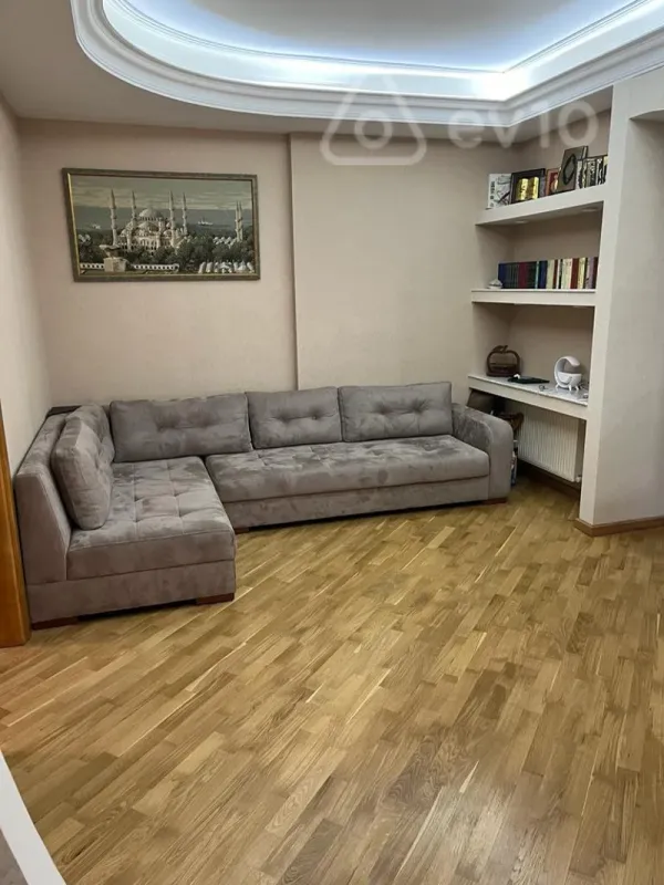 Satılır 3 otaqlı yeni tikili 154 m²