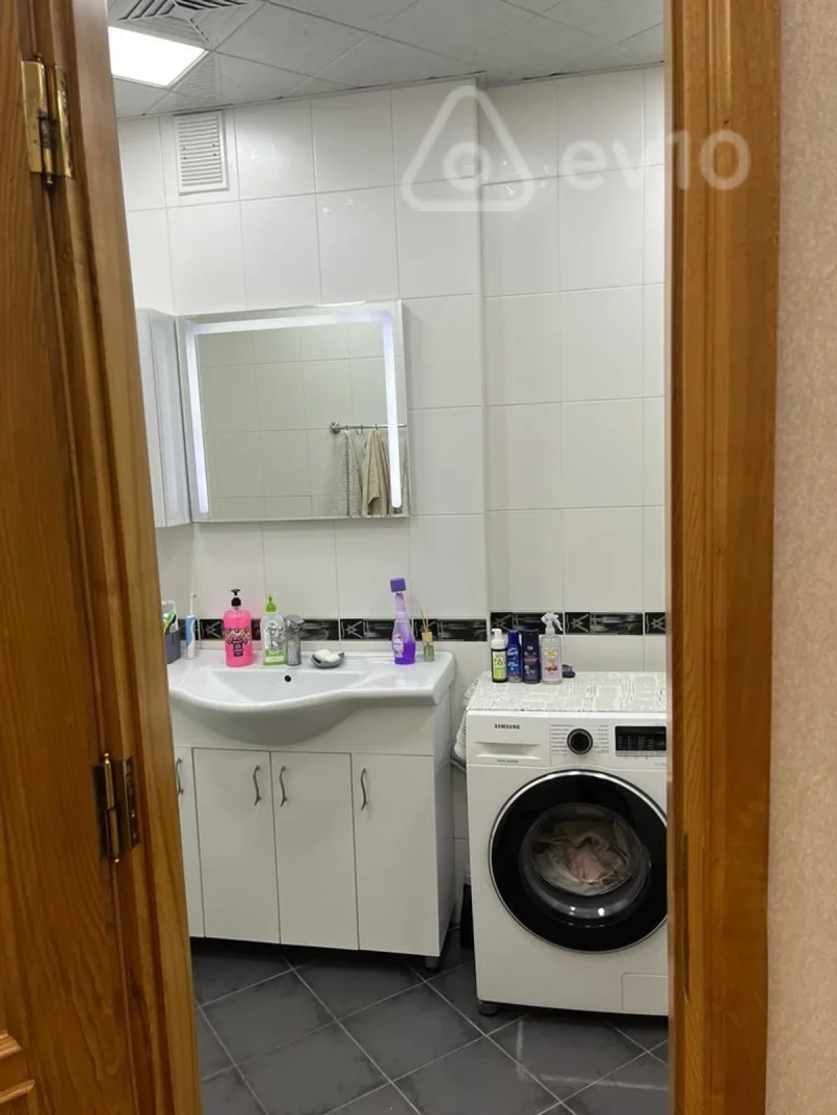 Satılır 3 otaqlı yeni tikili 154 m²