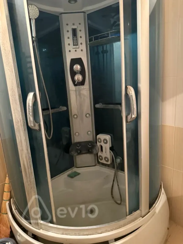 Kirayə verilir 2 otaqlı yeni tikili 85 m²