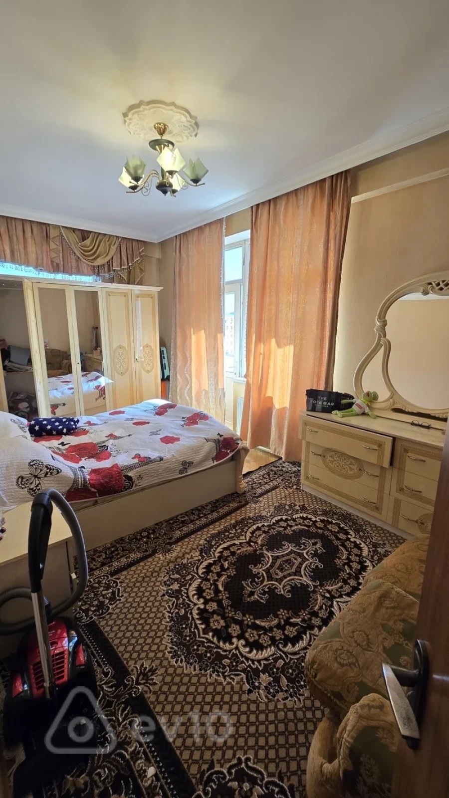 Kirayə verilir 2 otaqlı yeni tikili 85 m²
