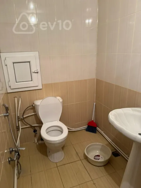 Kirayə verilir 2 otaqlı yeni tikili 85 m²