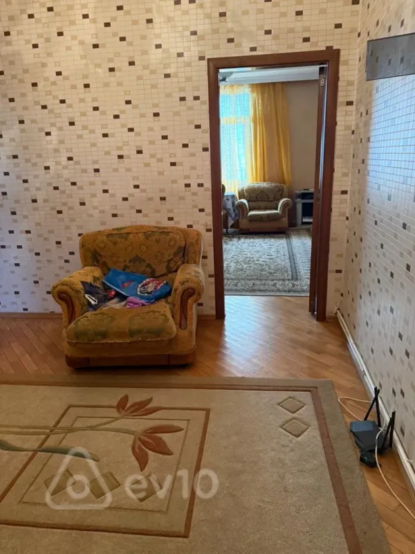 Kirayə verilir 2 otaqlı yeni tikili 85 m²