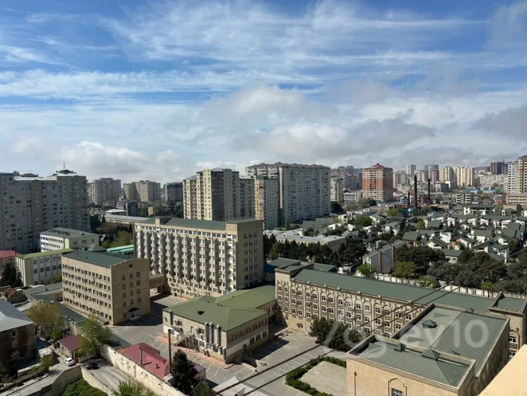 Kirayə verilir 3 otaqlı yeni tikili 90 m²