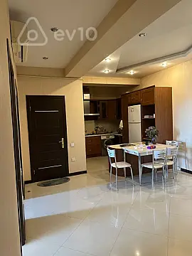 Kirayə verilir 3 otaqlı yeni tikili 90 m²