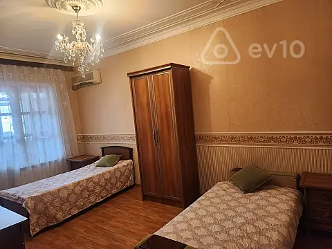 Kirayə verilir 4 otaqlı yeni tikili 120 m²