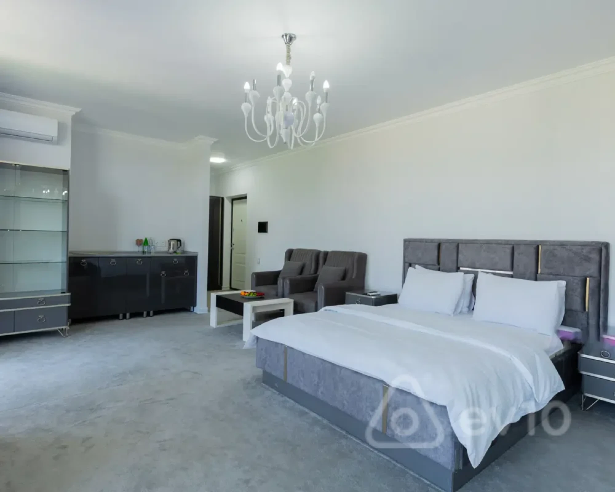 Satılır 2 otaqlı yeni tikili 78.9 m²