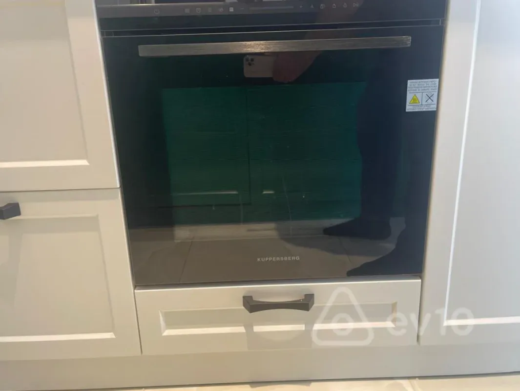 Kirayə verilir 2 otaqlı yeni tikili 90 m²