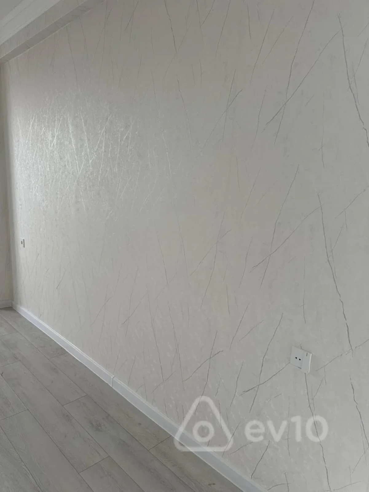 Satılır 3 otaqlı yeni tikili 76 m²