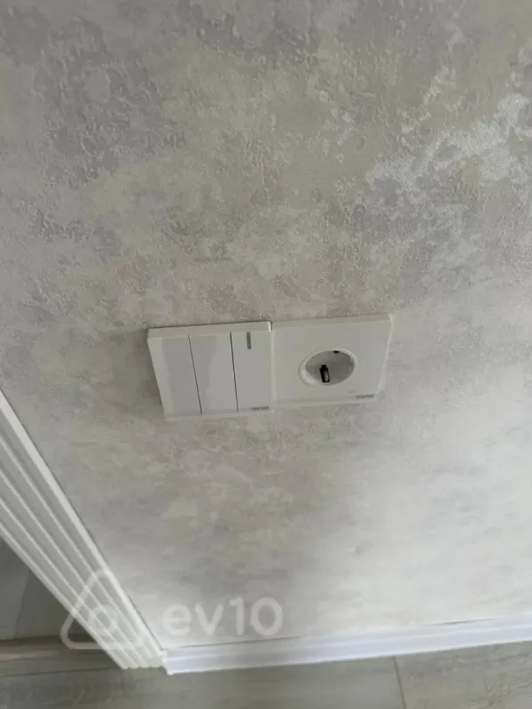 Satılır 3 otaqlı yeni tikili 76 m²