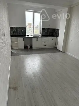 Satılır 3 otaqlı yeni tikili 76 m²