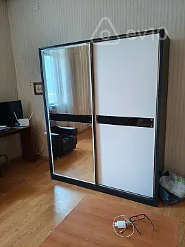 Kirayə verilir 4 otaqlı yeni tikili 220 m²