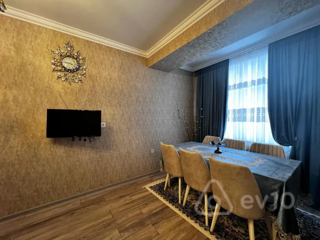 Satılır 2 otaqlı yeni tikili 55 m²