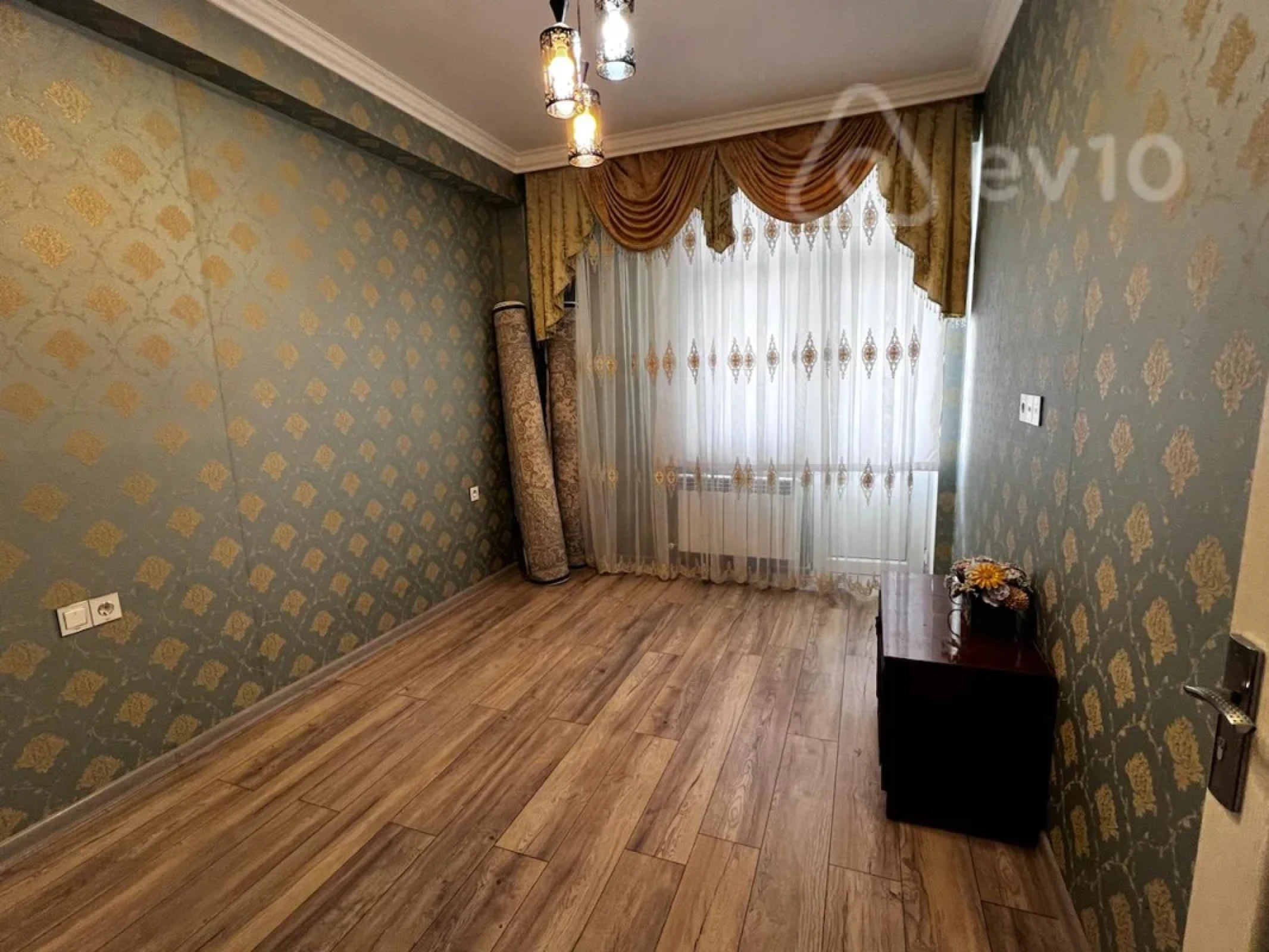 Satılır 2 otaqlı yeni tikili 55 m²