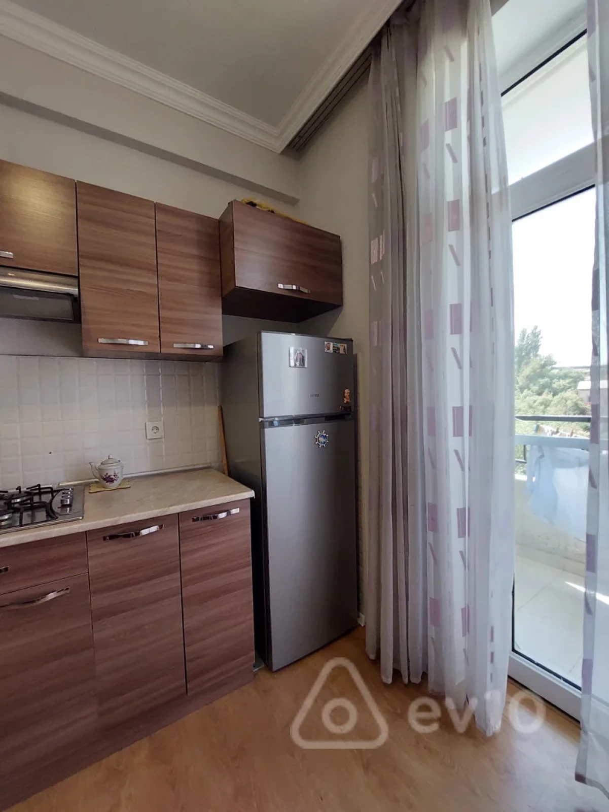 Kirayə verilir 3 otaqlı yeni tikili 70 m²