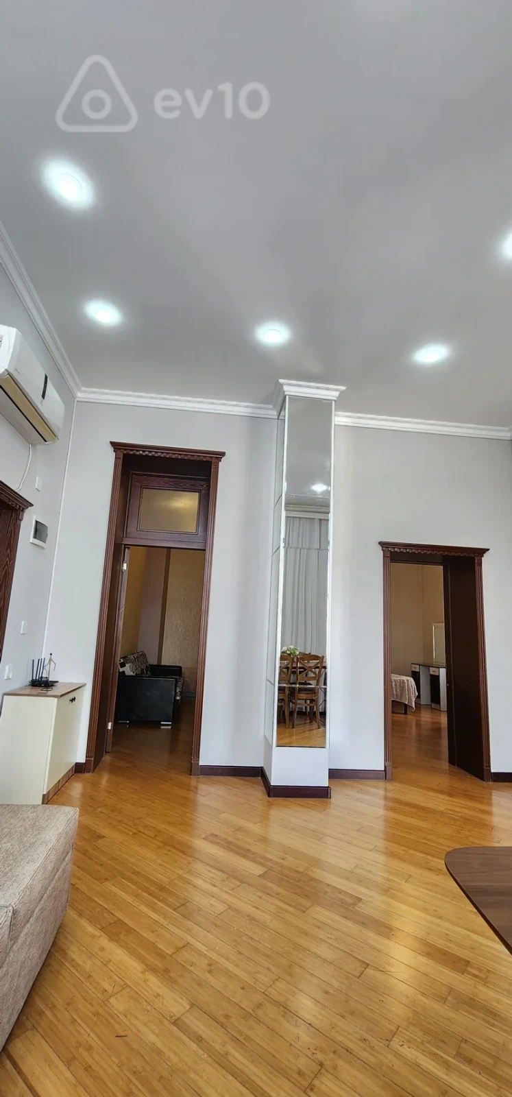 Kirayə verilir 3 otaqlı köhnə tikili 75 m²