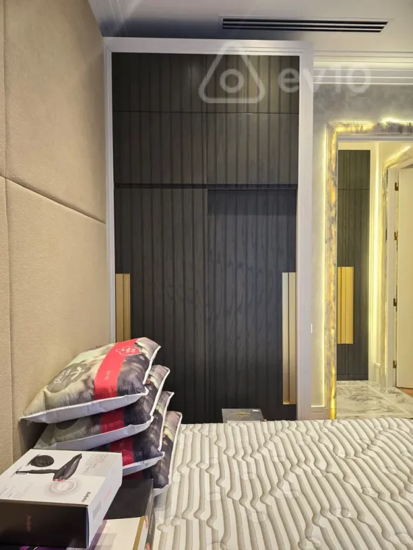 Kirayə verilir 3 otaqlı yeni tikili 120 m²