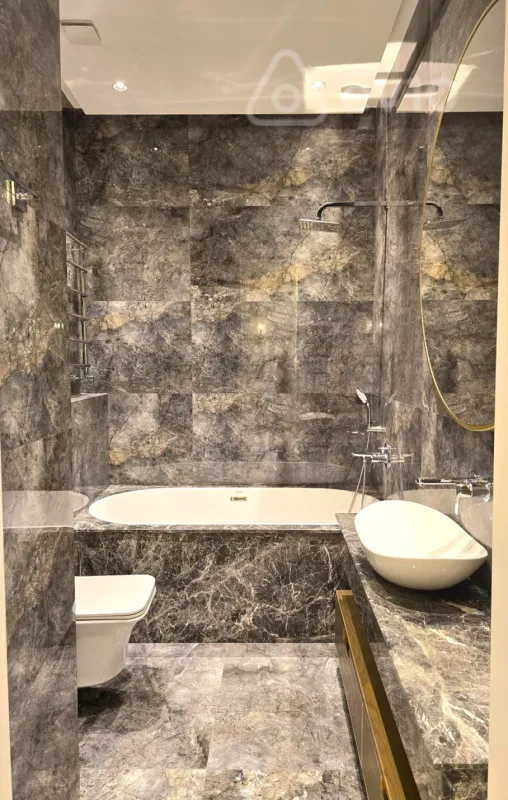 Kirayə verilir 3 otaqlı yeni tikili 120 m²