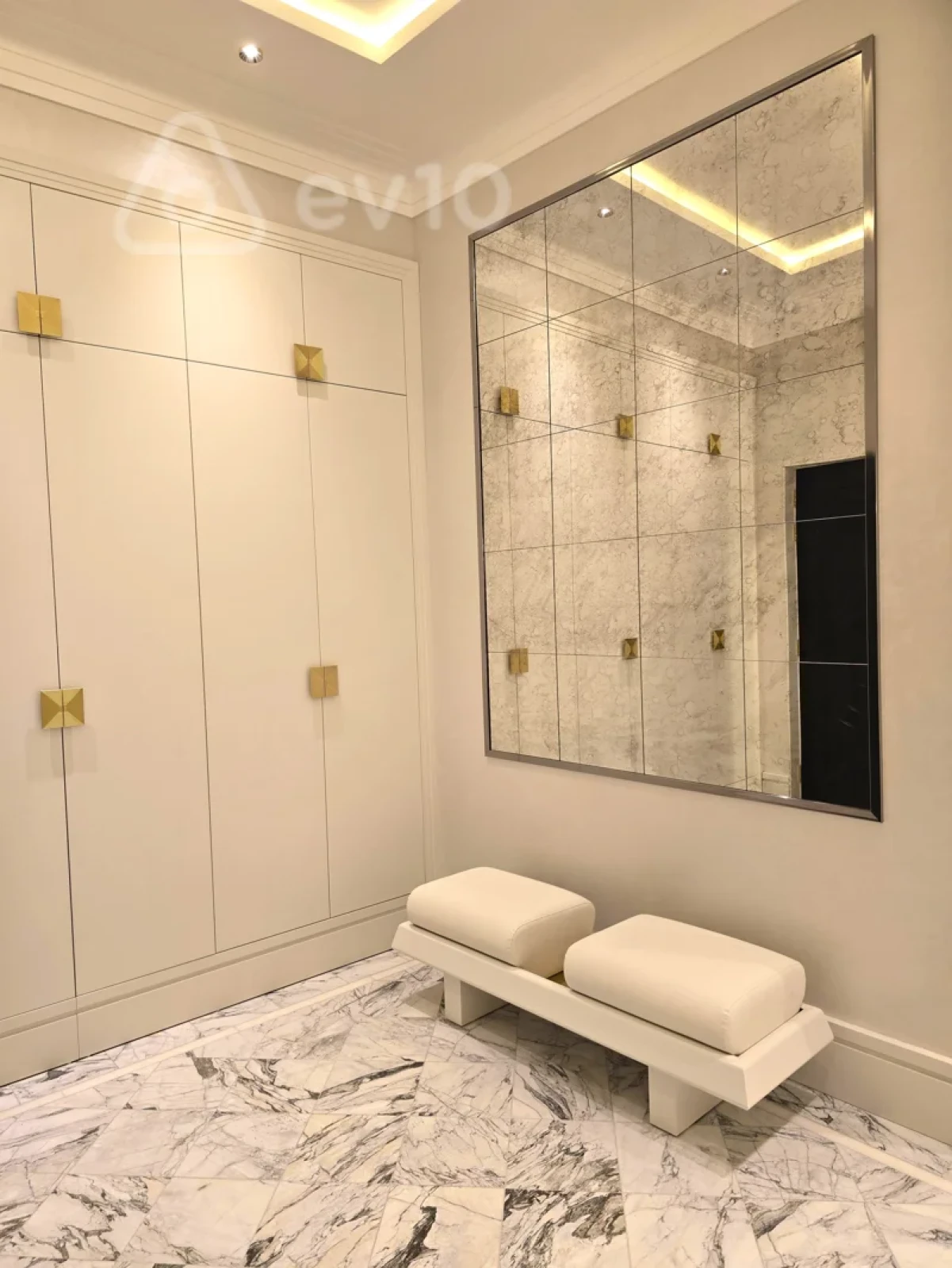 Kirayə verilir 3 otaqlı yeni tikili 120 m²