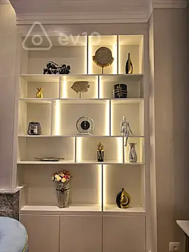 Kirayə verilir 3 otaqlı yeni tikili 120 m²