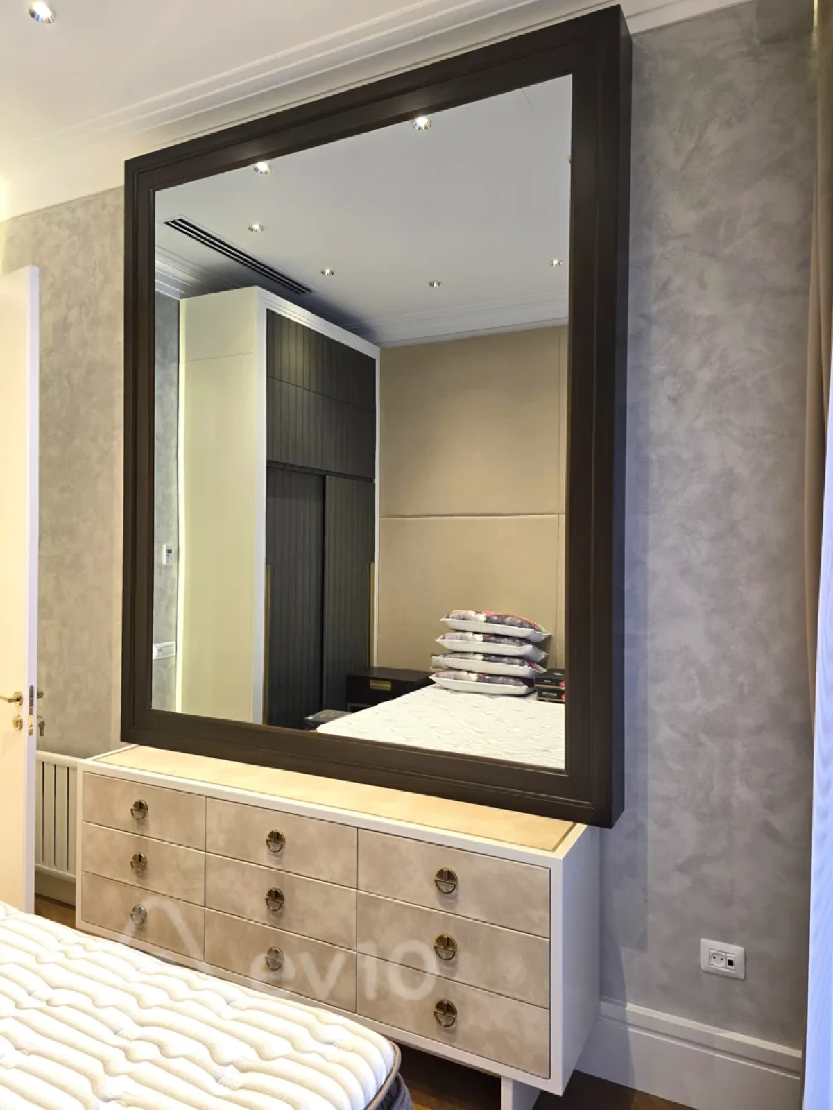 Kirayə verilir 3 otaqlı yeni tikili 120 m²