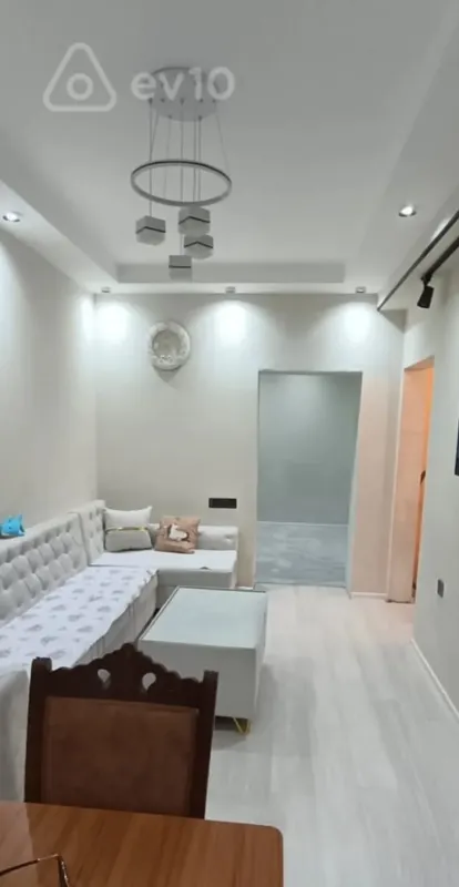 Satılır 3 otaqlı yeni tikili 60 m²