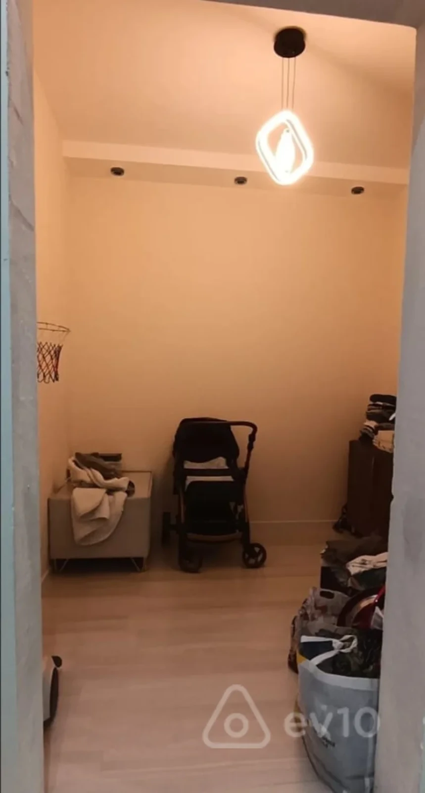 Satılır 3 otaqlı yeni tikili 60 m²