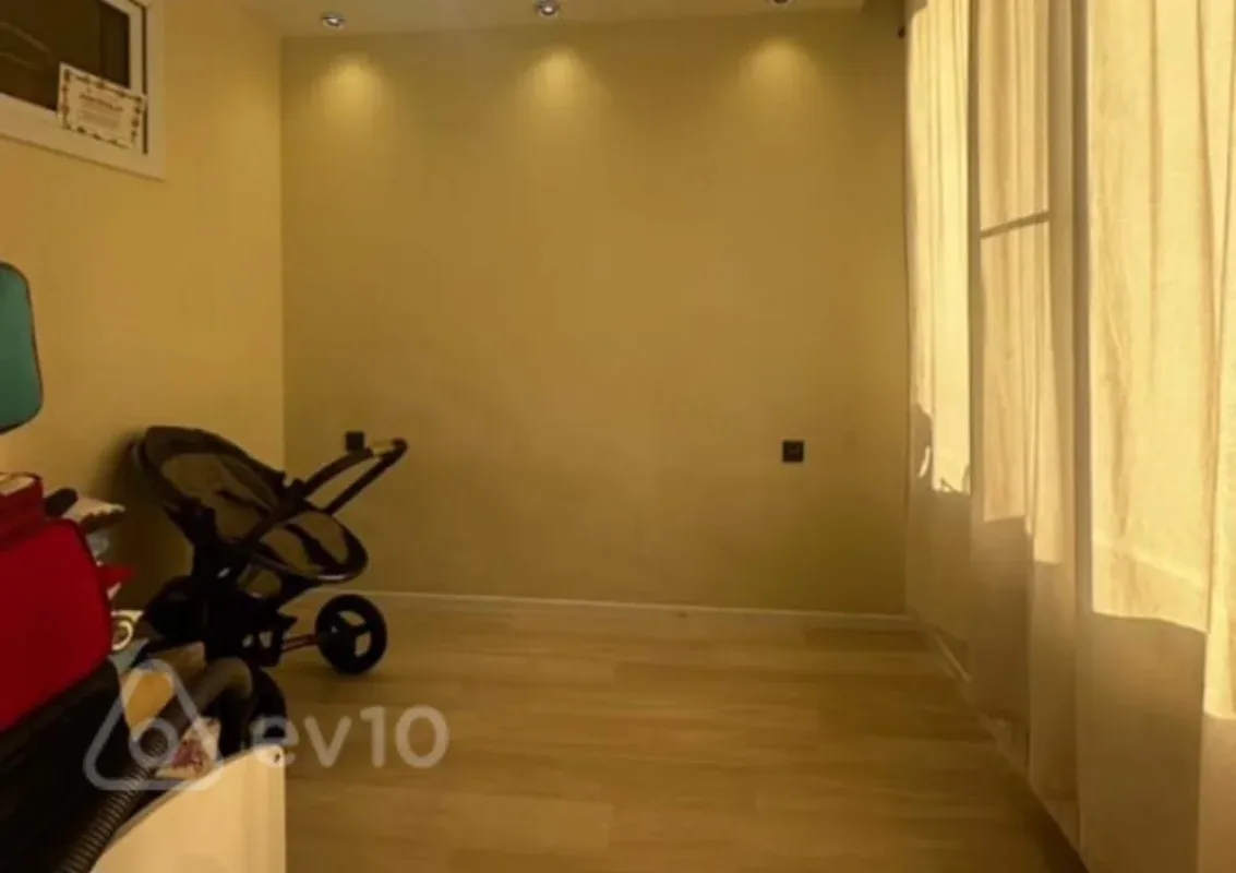 Satılır 3 otaqlı yeni tikili 60 m²