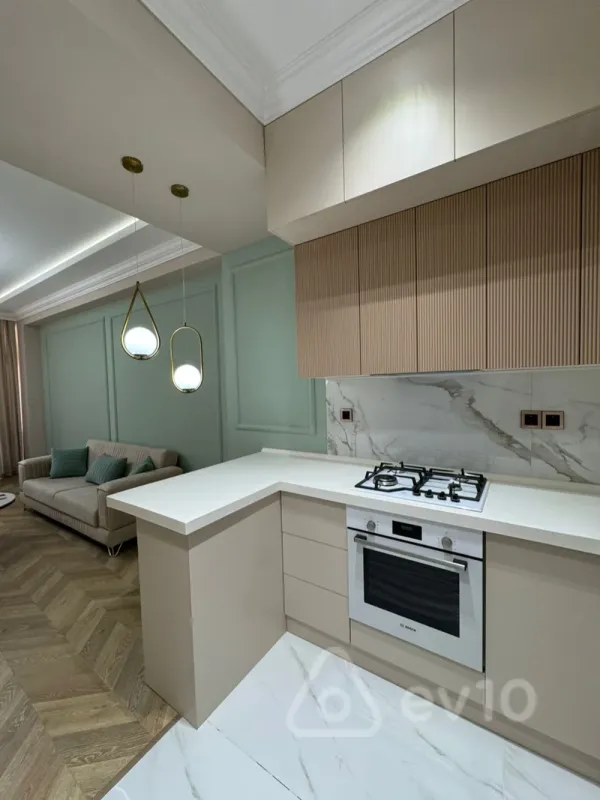 Kirayə verilir 2 otaqlı yeni tikili 83 m²