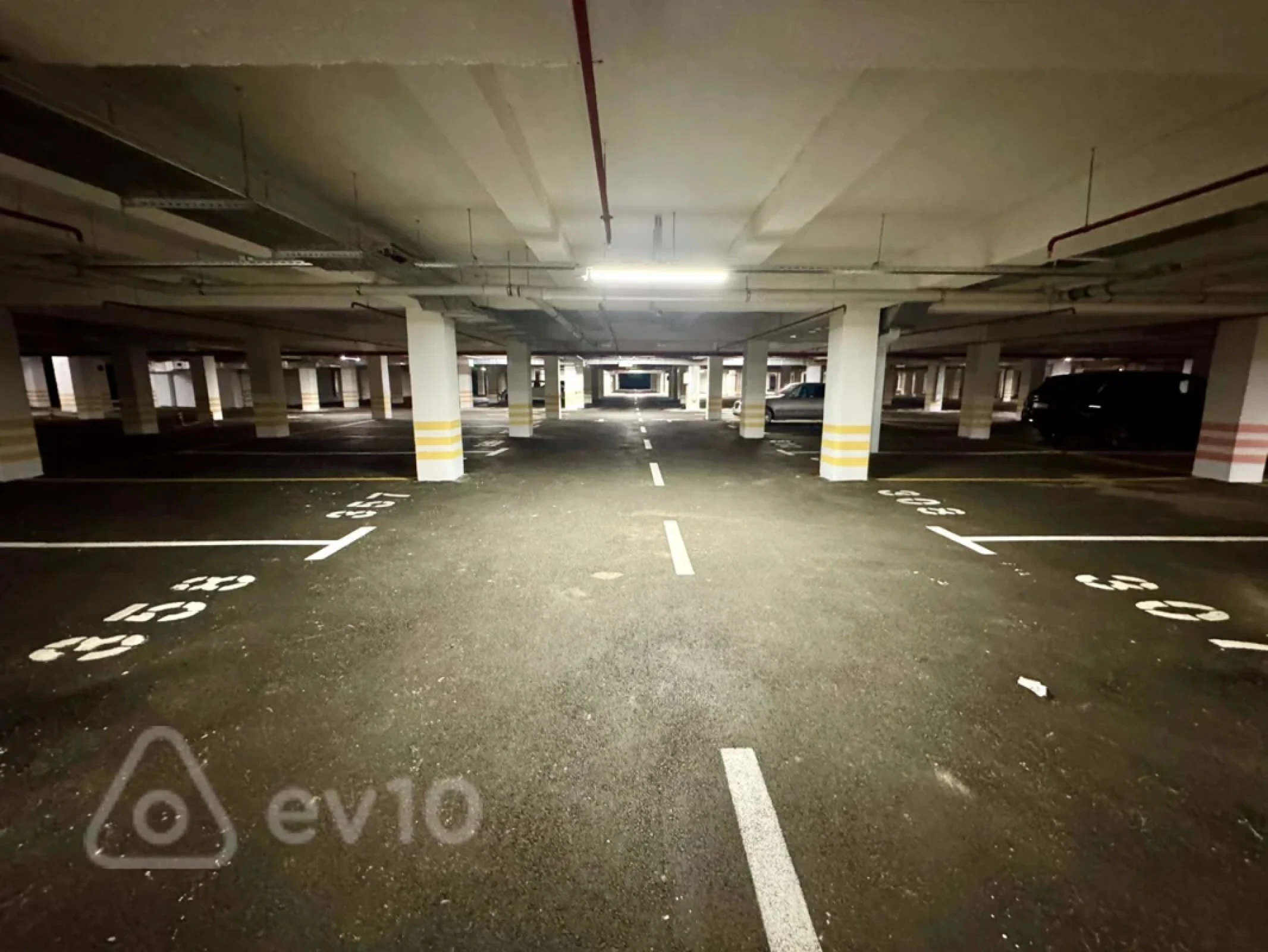 Kirayə verilir 2 otaqlı yeni tikili 83 m²