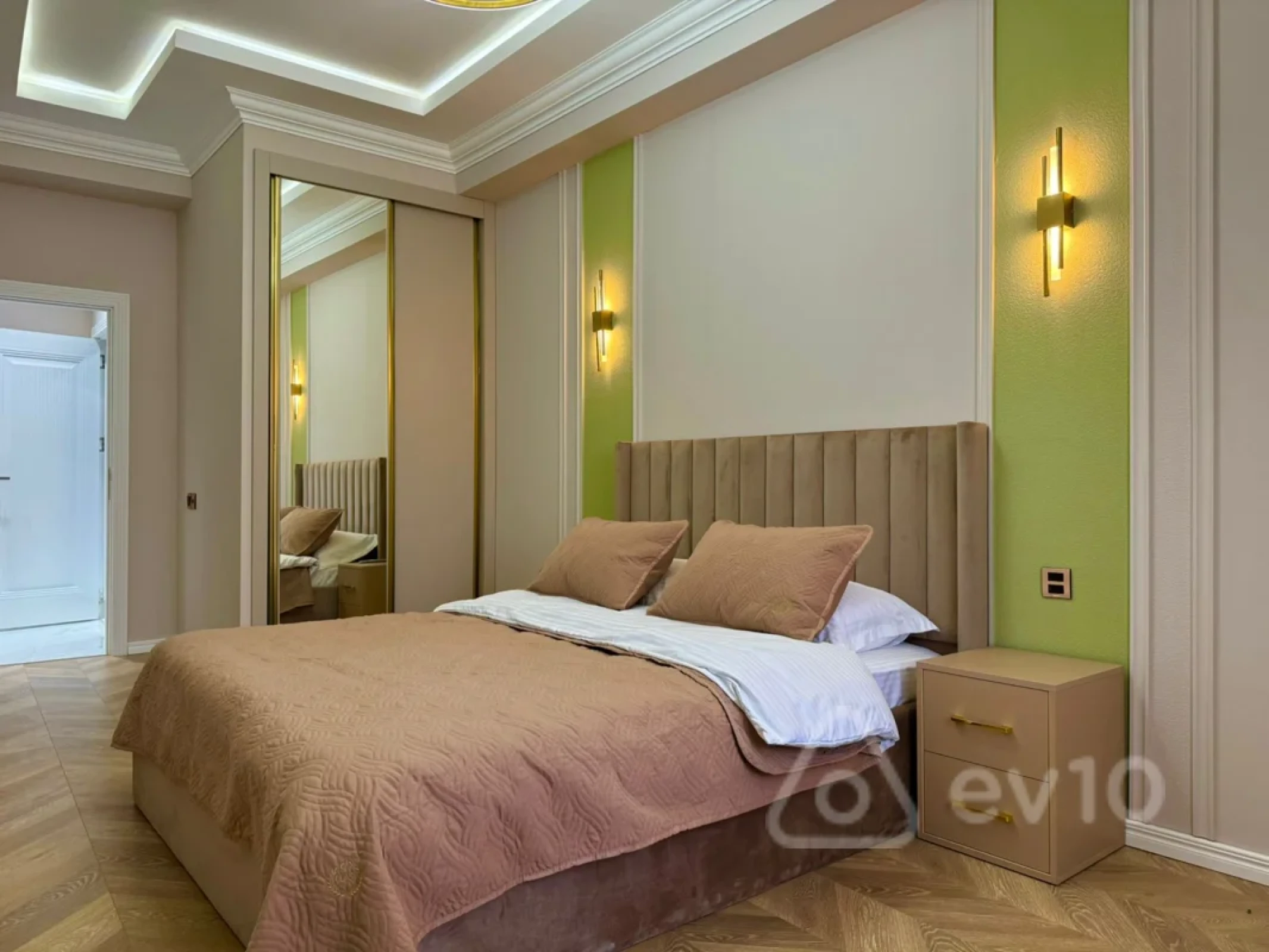 Kirayə verilir 2 otaqlı yeni tikili 83 m²