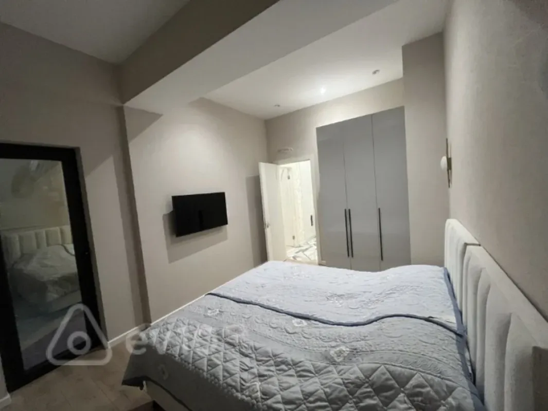 Kirayə verilir 2 otaqlı yeni tikili 60 m²