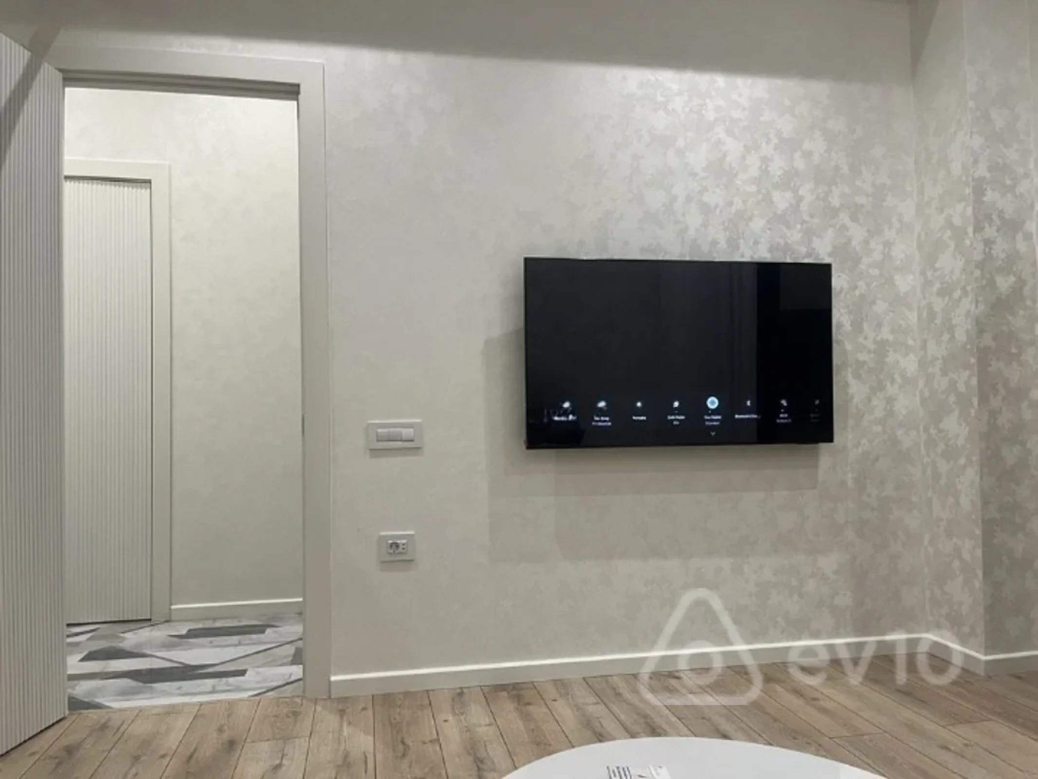 Kirayə verilir 2 otaqlı yeni tikili 60 m²