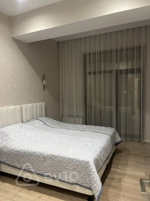 Kirayə verilir 2 otaqlı yeni tikili 60 m²