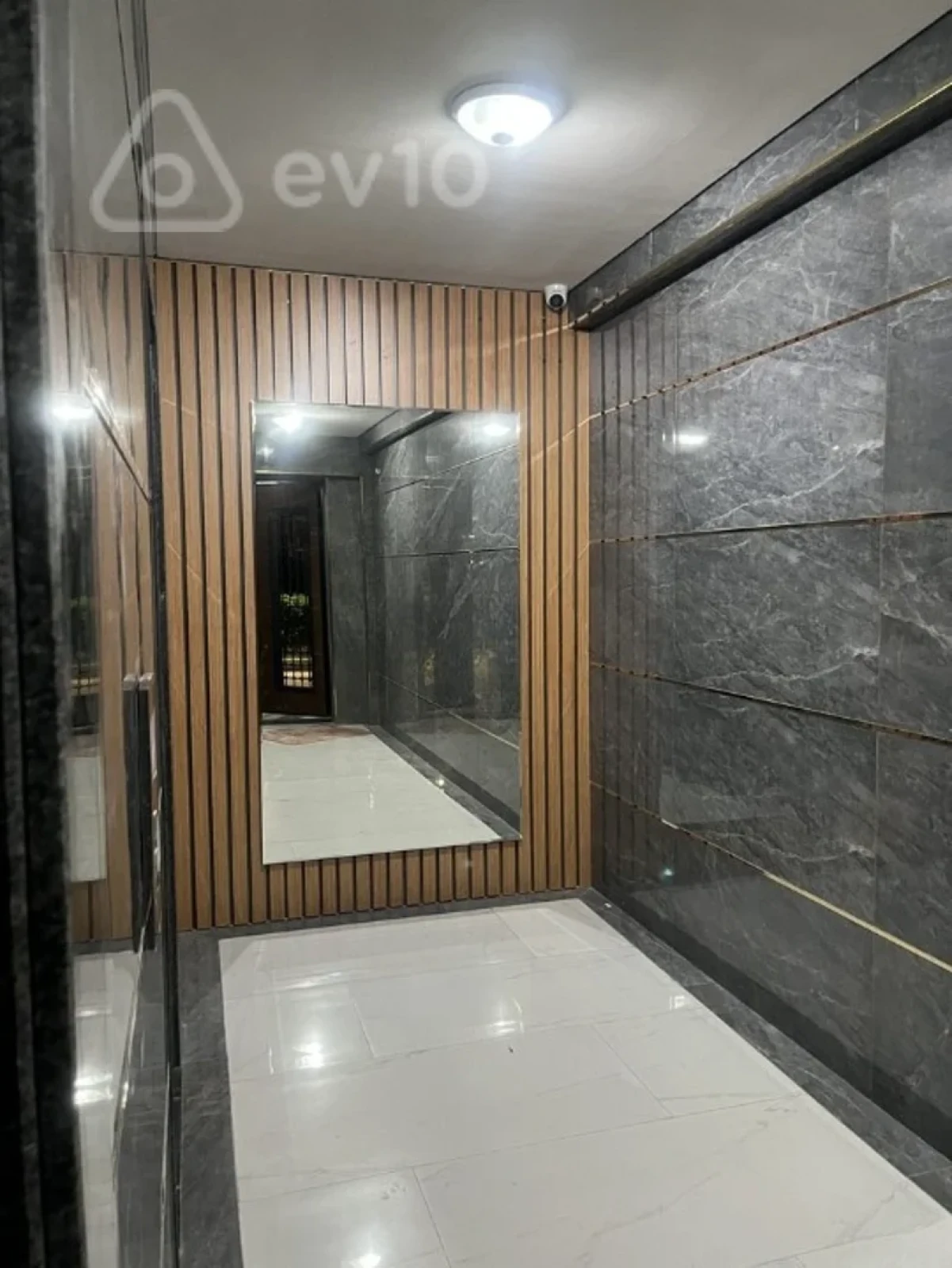 Kirayə verilir 2 otaqlı yeni tikili 60 m²