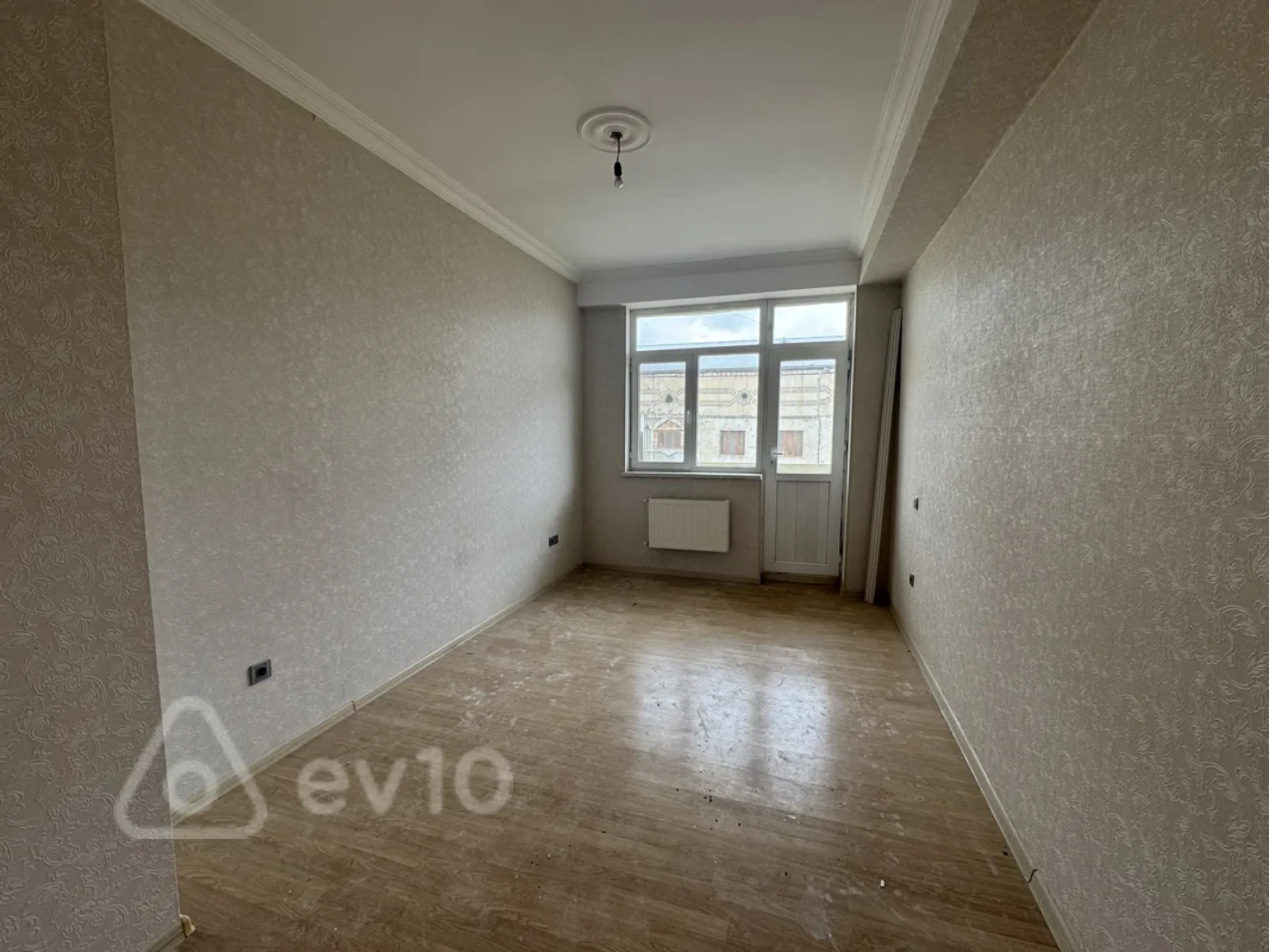 Satılır 4 otaqlı yeni tikili 143 m²