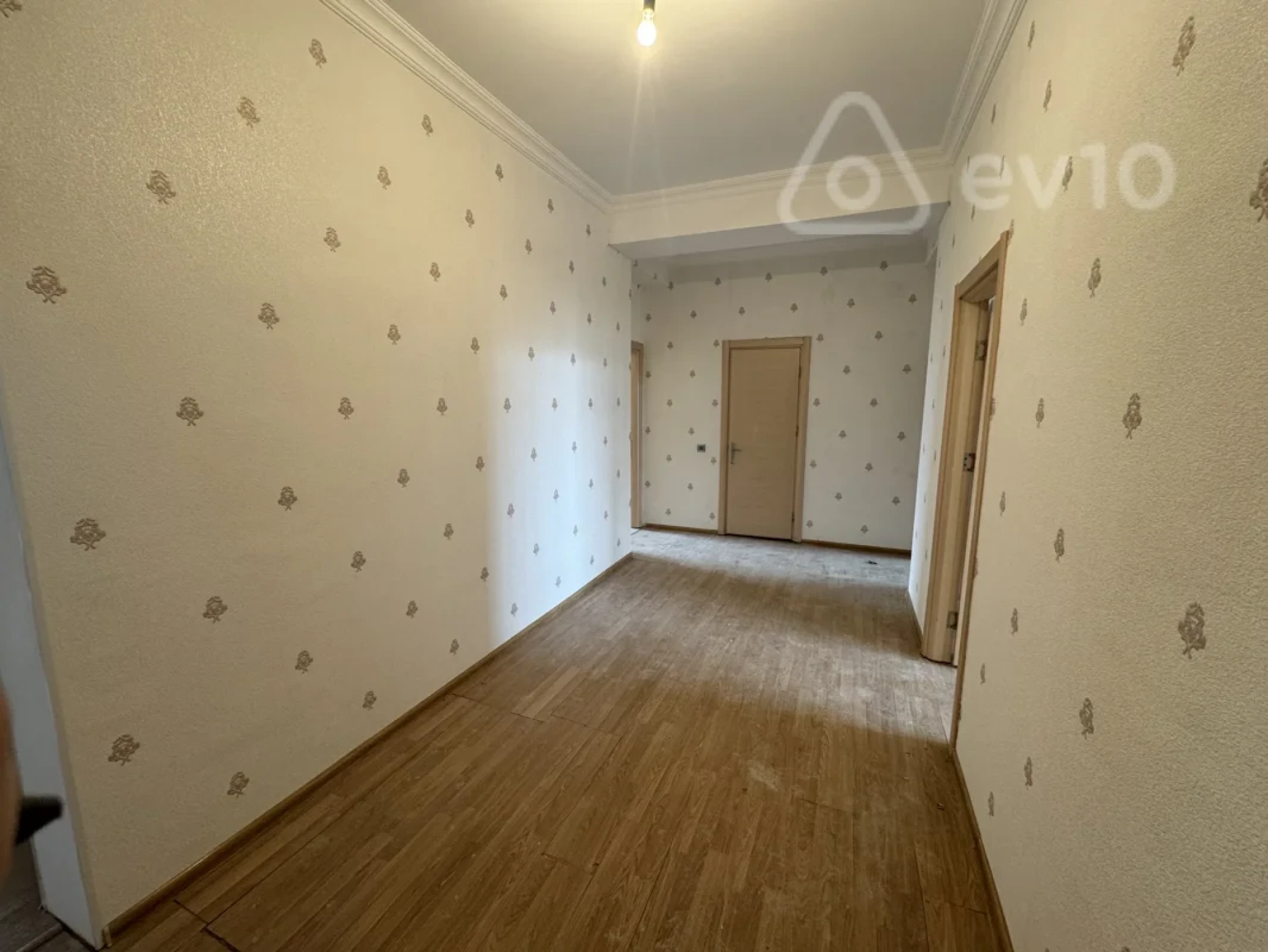 Satılır 4 otaqlı yeni tikili 143 m²