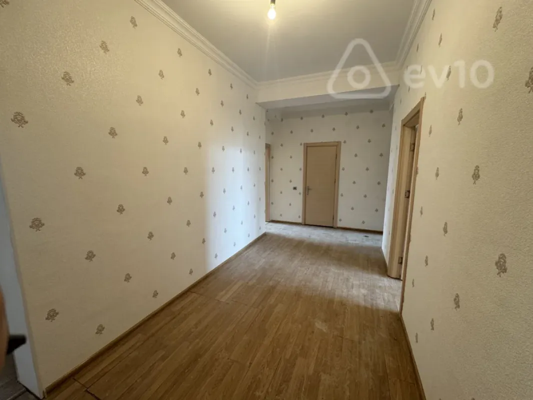 Satılır 4 otaqlı yeni tikili 143 m²