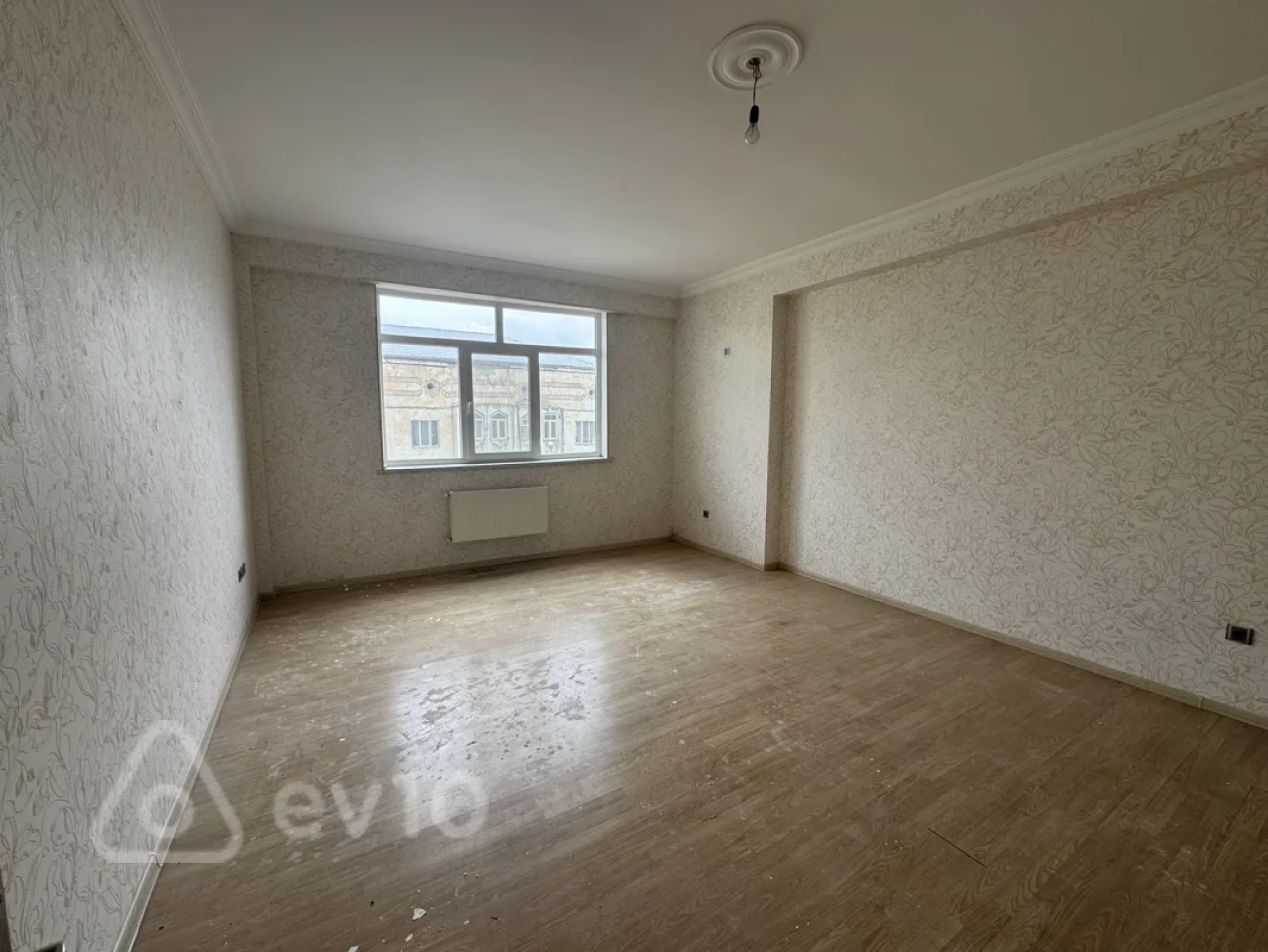 Satılır 4 otaqlı yeni tikili 143 m²