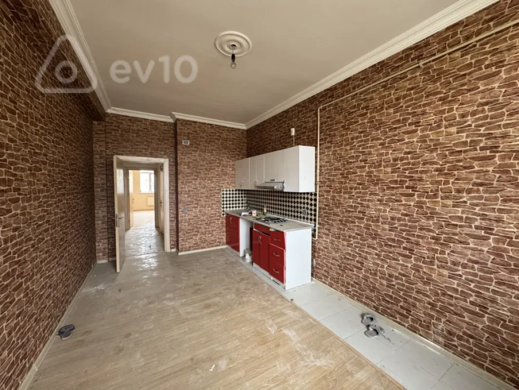 Satılır 4 otaqlı yeni tikili 143 m²