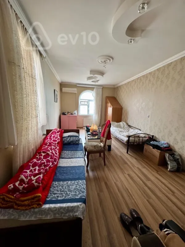 Kirayə verilir 1 otaqlı həyət evi 445 m²