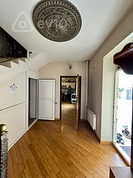 Kirayə verilir 1 otaqlı həyət evi 445 m²